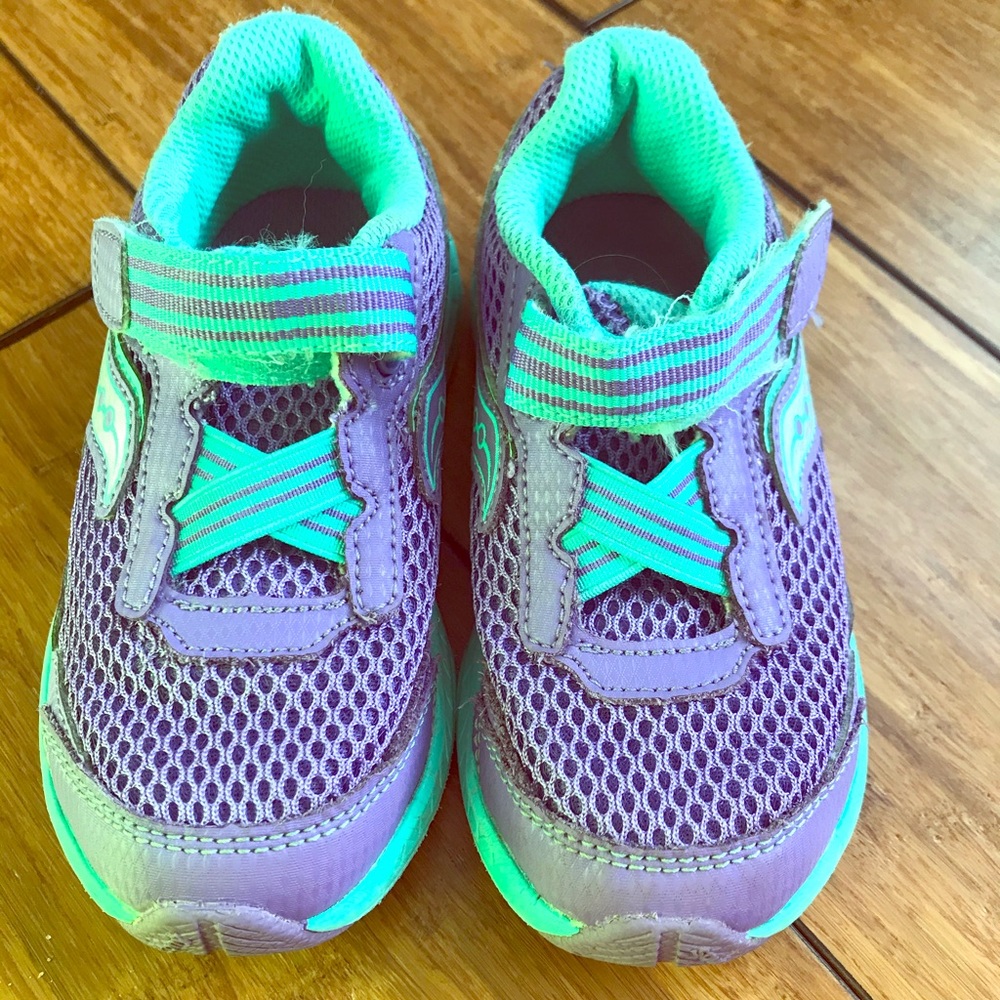 Girls Size 8.5 Saucony Sneakers